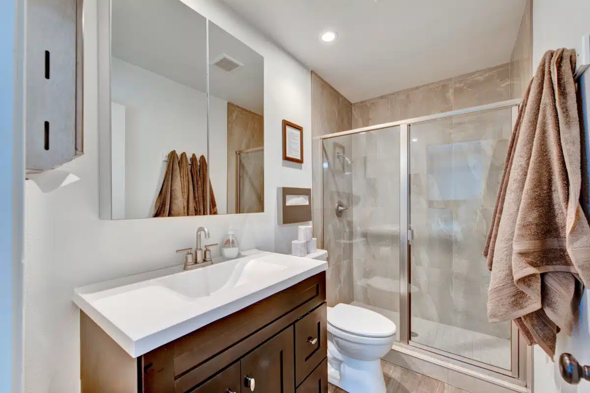 Anaheim Lighthouse - Thumbnail 6