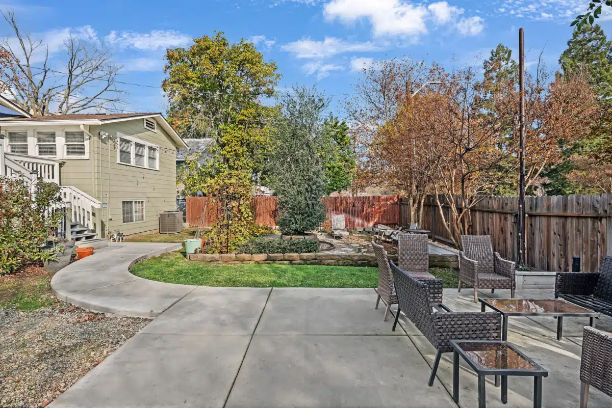 California Recovery Center - Thumbnail 5