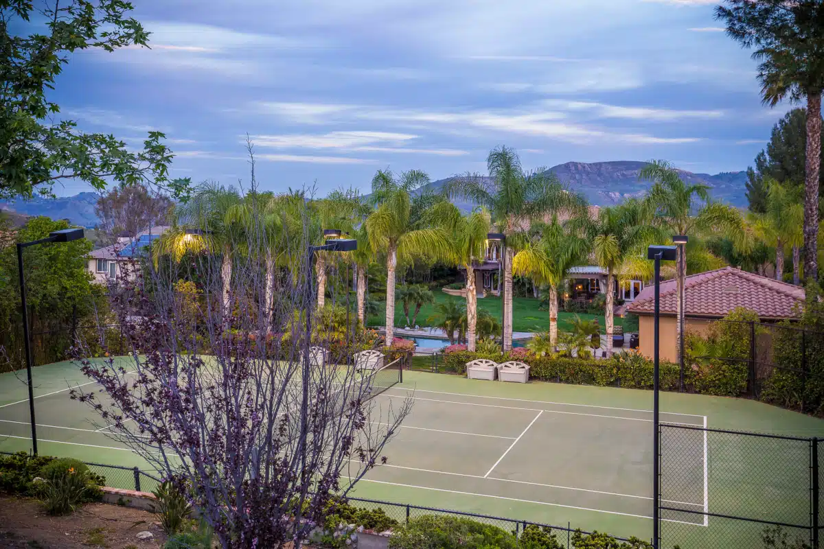 Hillcrest Adolescent Treatment Center - Thumbnail 3