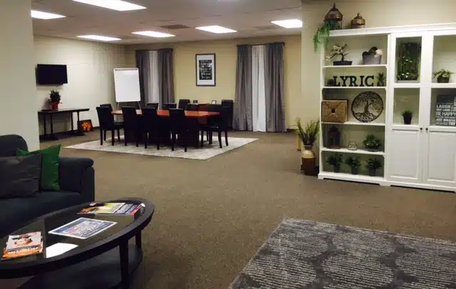 Lyric Recovery Services Inc - Thumbnail 4