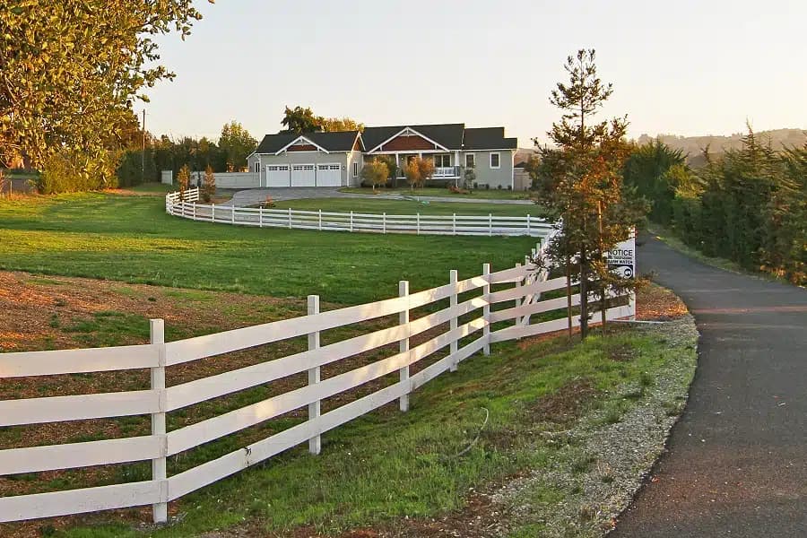 Muir Wood Adolescent and Family Servs - Thumbnail 2