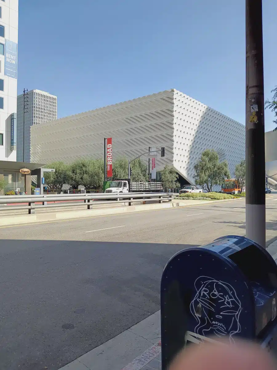 VA Los Angeles Ambulatory Care Center - Thumbnail 7